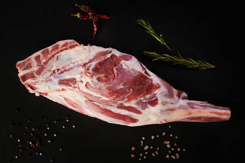  - Whole Lamb Leg (2,4-2,7 kg.)